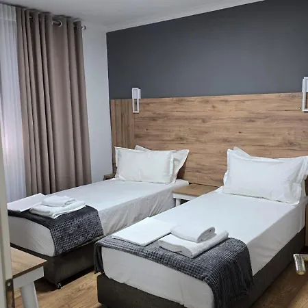 Aa Center View דירה טיראנה