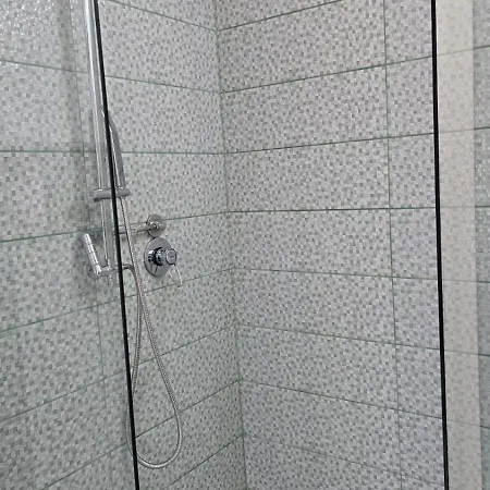 Aa Center View דירה טיראנה